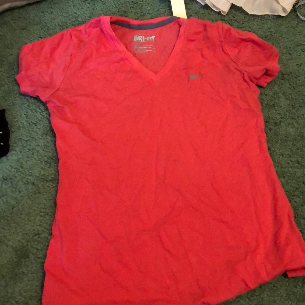 Pink nike dry fit T-shirt